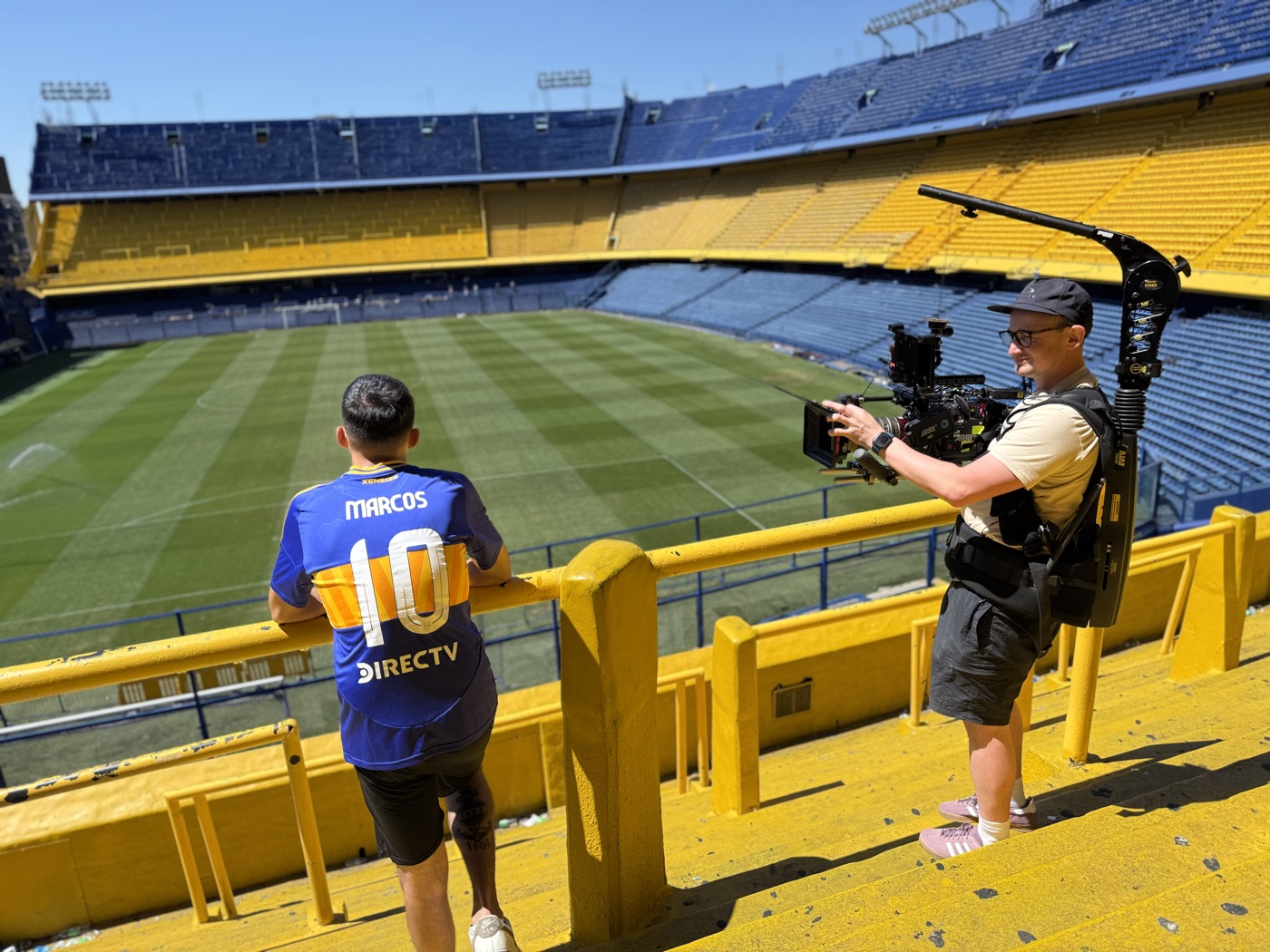 Filming a Boca Juniors player inside La Bombonera